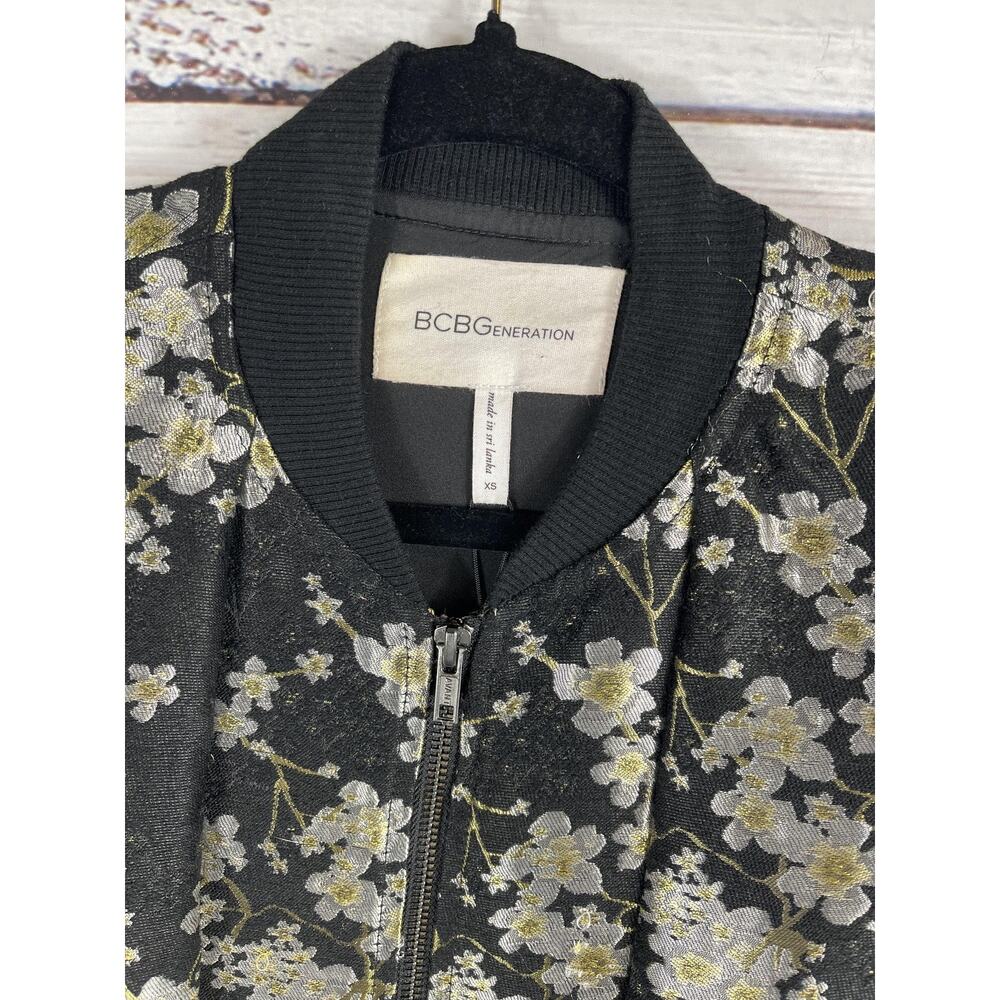 BCBG Generation Jacket Women's Size XS Gold Floral Brocade Bomber Coat XS - Picture 2 of 7